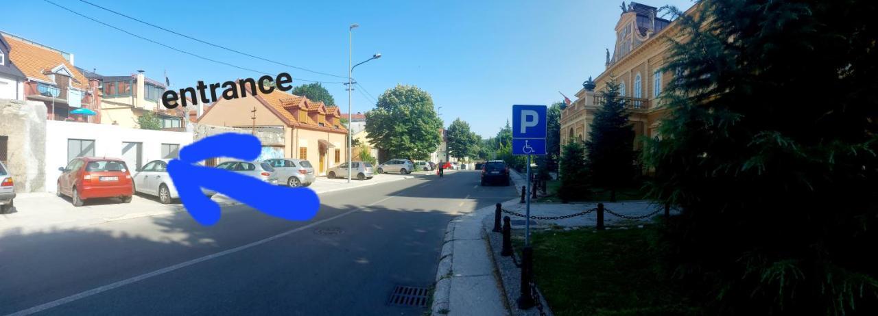 Downtown Apartment Cetinje Exteriör bild
